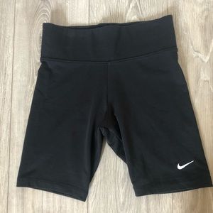 Nike biker short